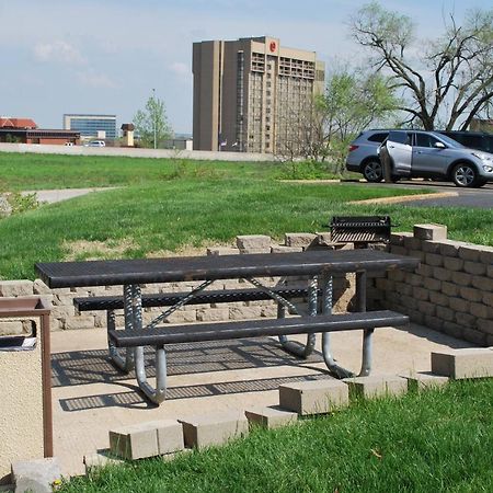 Extended Stay America Suites - St Louis - Westport - Central Мериленд Хайтс Екстериор снимка