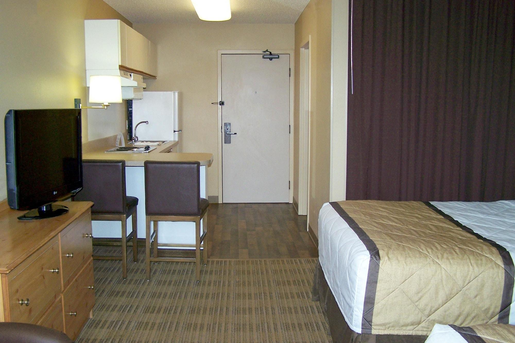 Extended Stay America Suites - St Louis - Westport - Central Мериленд Хайтс Екстериор снимка