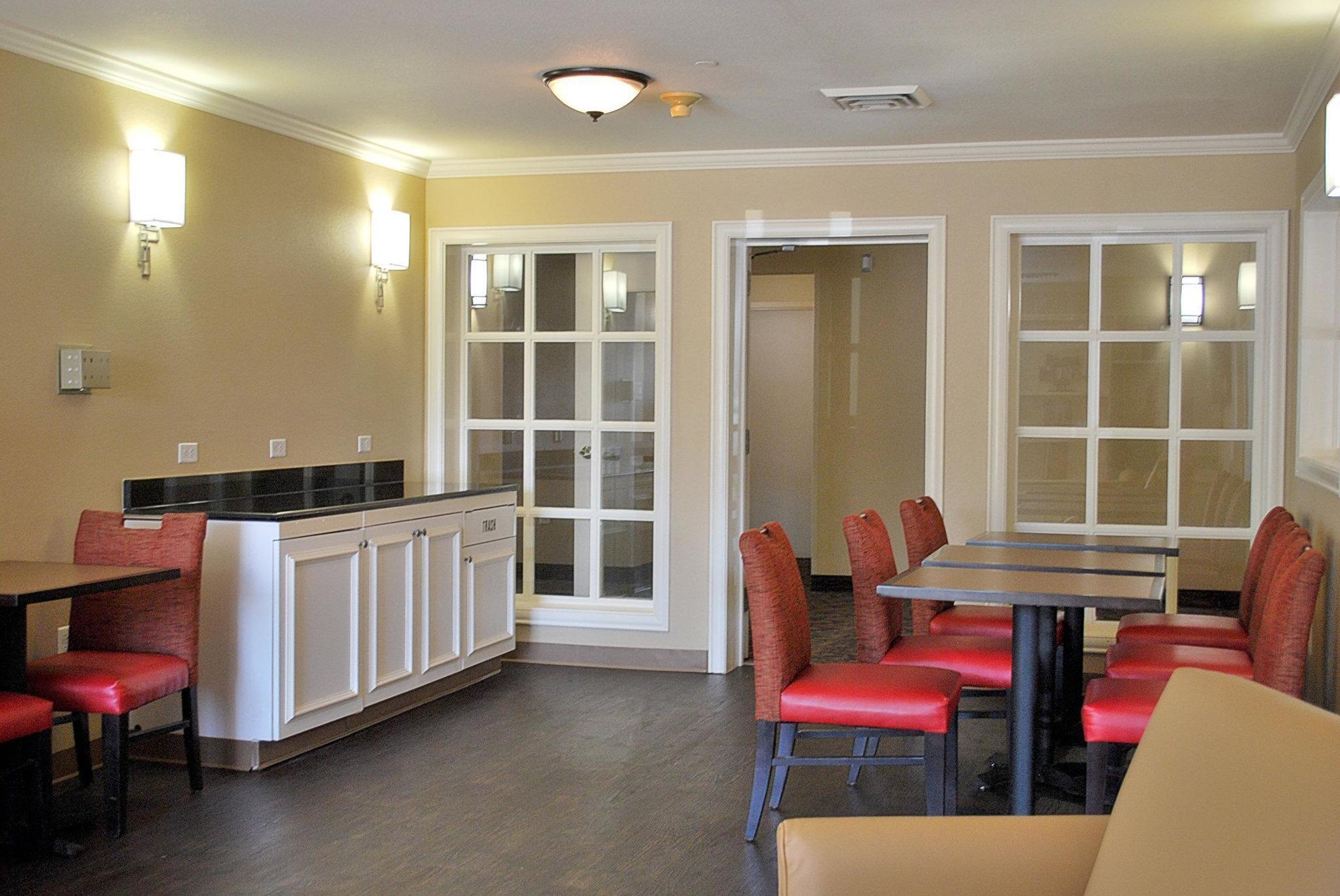Extended Stay America Suites - St Louis - Westport - Central Мериленд Хайтс Екстериор снимка